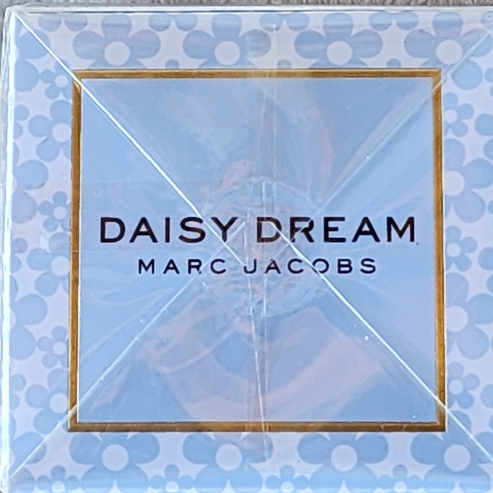 DAISY DREAM - Picture 3 of 10